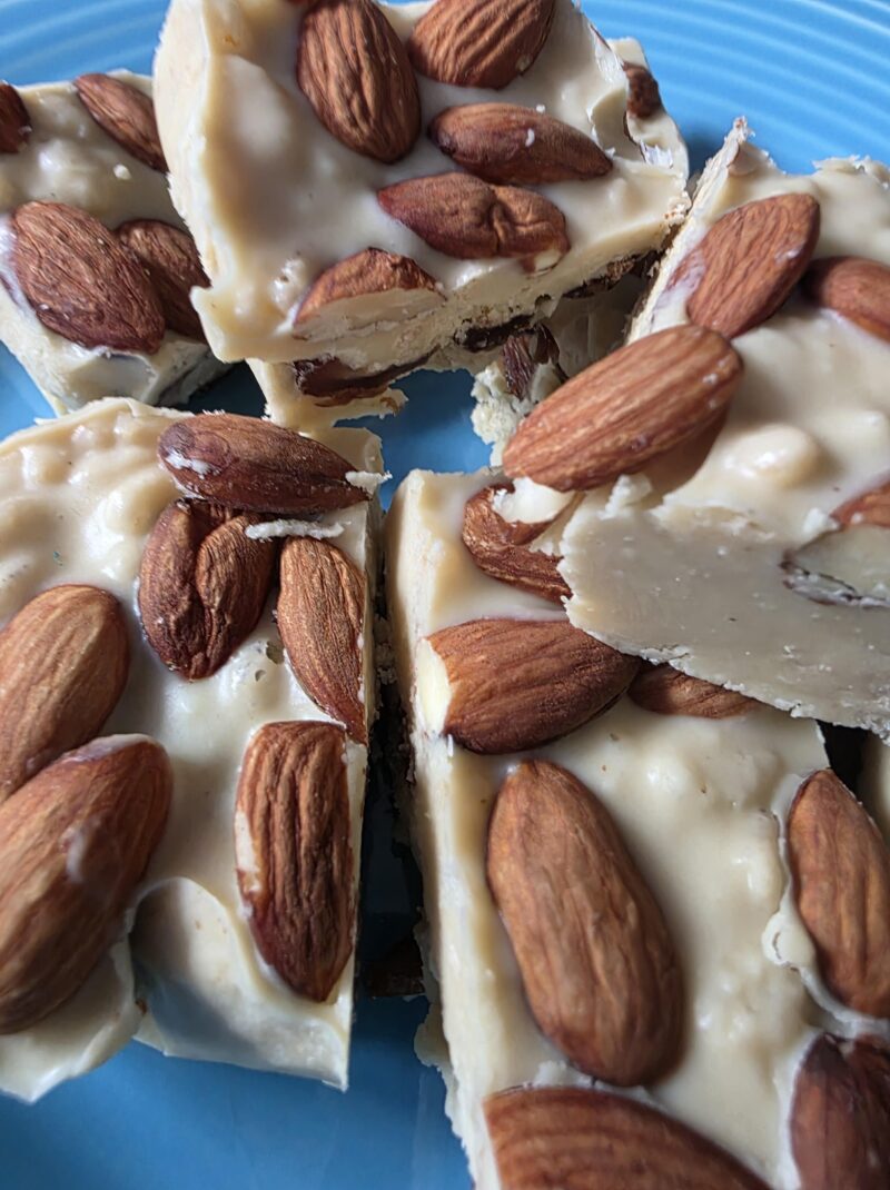 BENNY BARS - TAHINI TREATS - Image 3