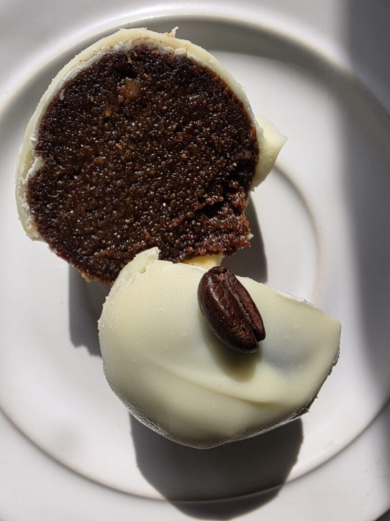 MOCHACCINO - Image 4